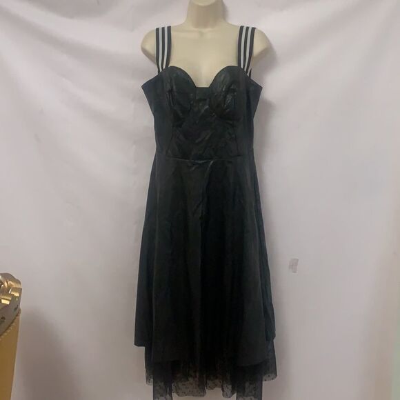 ASOS FAUX LEATHER BLACK ELASTIC SLEEVELESS DRESS  WITH LACE SLIP SIZE 10 - Picture 3 of 9